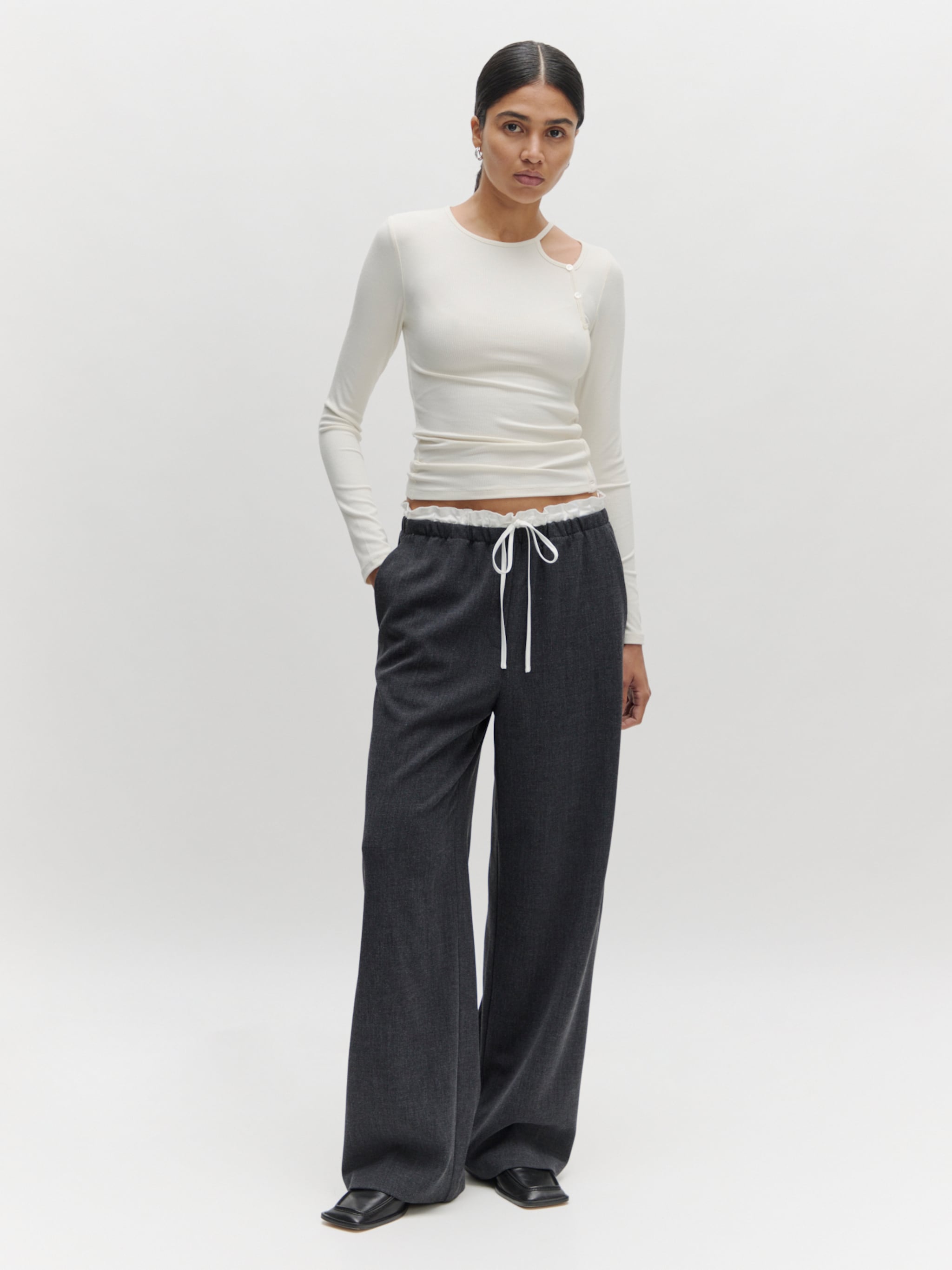 EDITED Producten Shirt 'Felicitas' Wit