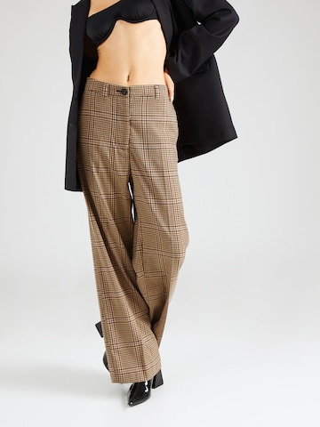 Wide leg Pantaloni cu dungă de la REPLAY pe bej: față