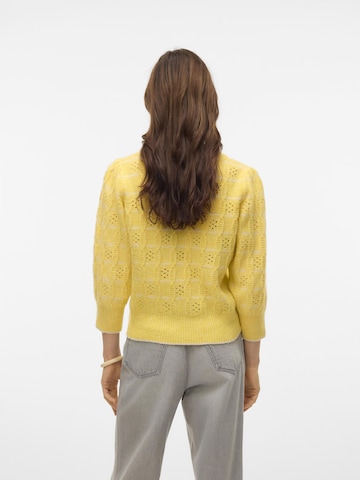 VERO MODA Sweater 'VMNewleonor' in Yellow