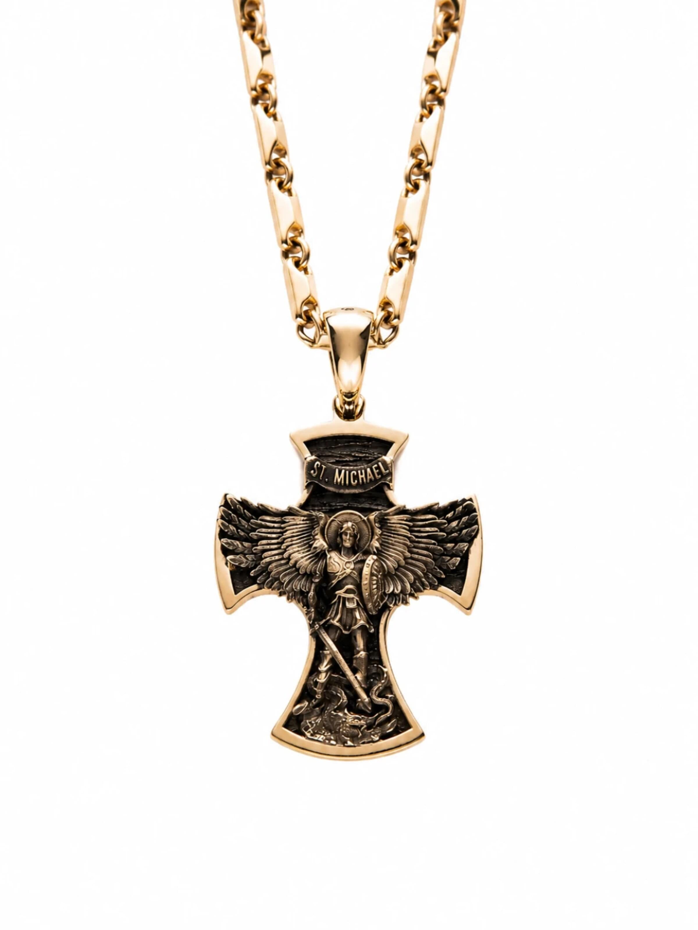 Ciondolo 'ST. ARCHANGEL MICHAEL' di REYTEL in oro: frontale