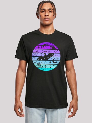 F4NT4STIC Shirt 'Retro Alien Weltraum Sonnenuntergang' in Zwart: voorkant