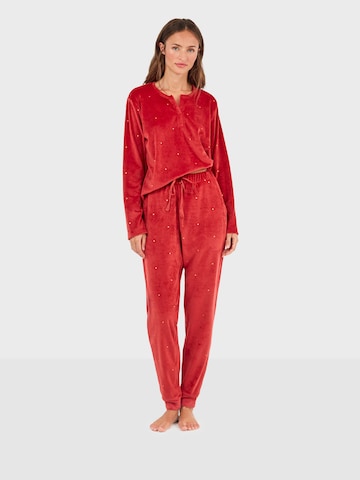 Gisela Пижама в Красный: спереди