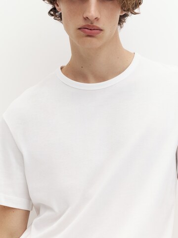 Pull&Bear Shirt in White