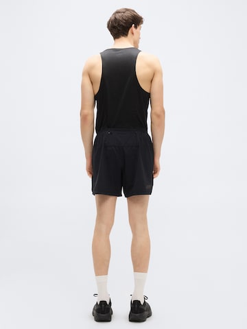 regular Pantaloni sportivi di new balance in nero