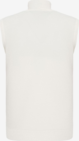 Felix Hardy Плетена жилетка в бяло