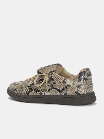 Pull&Bear Sneaker in Beige