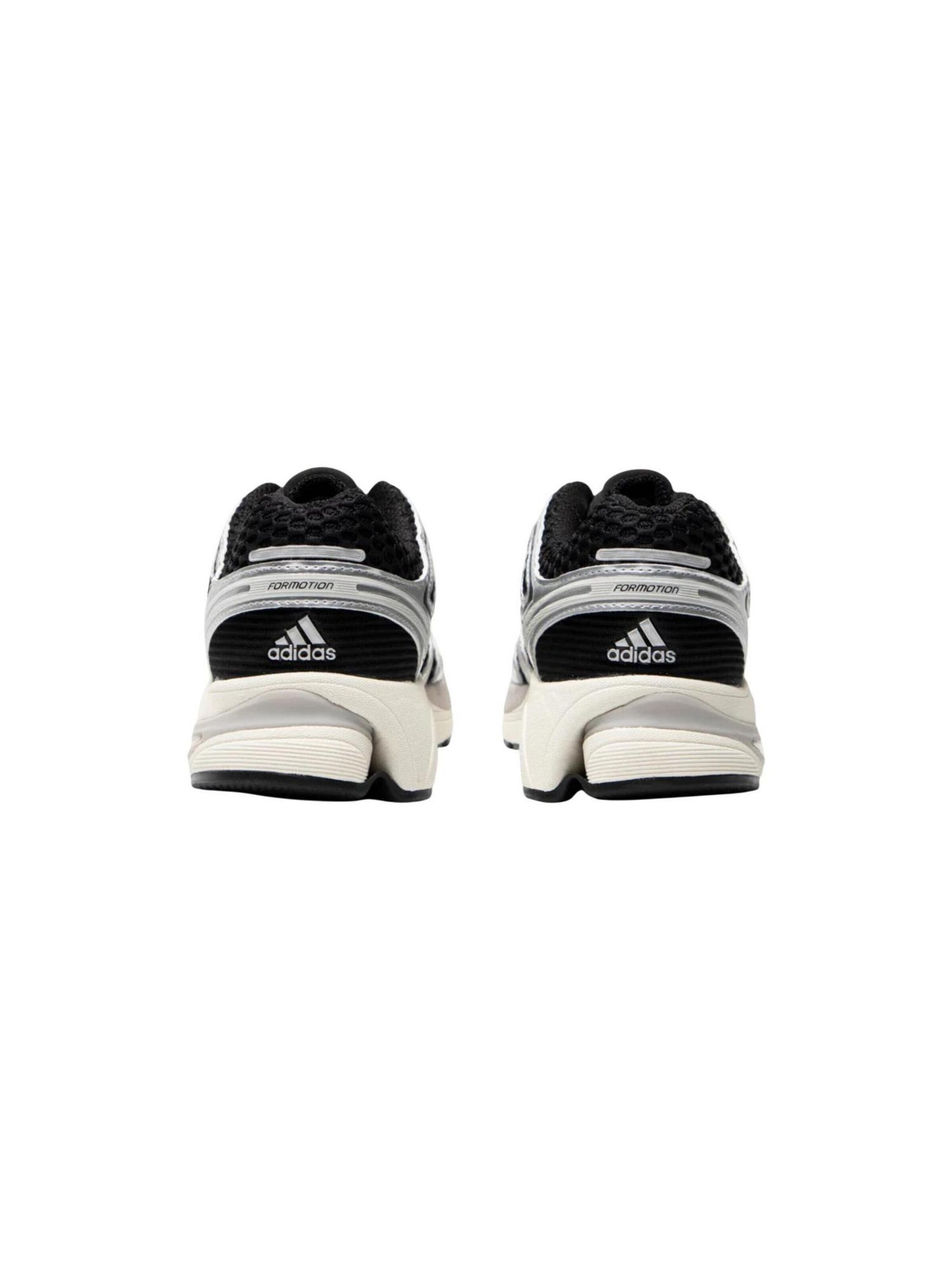 Sneaker bassa 'Control 5 Shoes KI6120' di ADIDAS ORIGINALS in argento