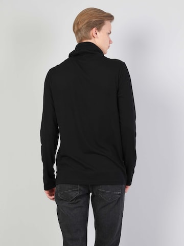 Colin's Shirt in Zwart