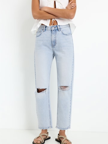 Pull&Bear Regular Jeans i blå: framsida