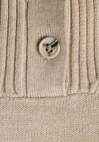 BOYSEN'S Sweater in Beige