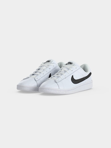 Sneaker 'CLASSIC' di Nike Sportswear in bianco