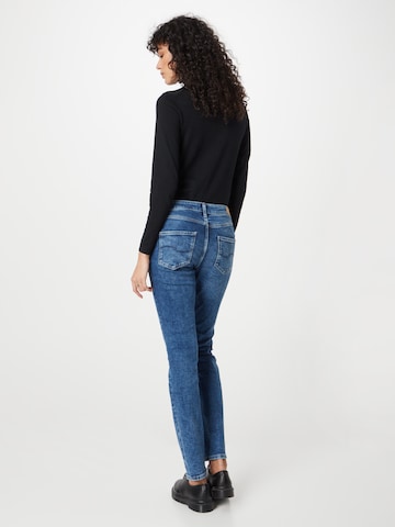 Coupe slim Jean QS en bleu