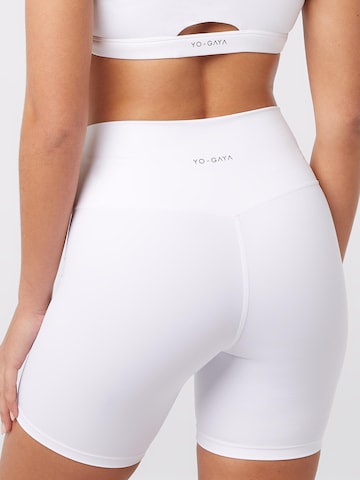 YO-GAYA Skinny Leggings‌‌ in Weiß