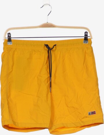 NAPAPIJRI Shorts in 34 in Yellow: front