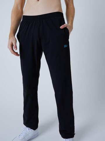 Regular Pantalon de sport 'Woven Training Pants' SPORTKIND en noir : devant