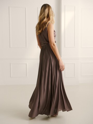 Guido Maria Kretschmer Women Evening dress 'Sari' in Brown