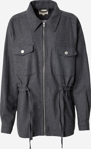 Esmé StudiosPrijelazna jakna 'Bez' - siva boja: prednji dio