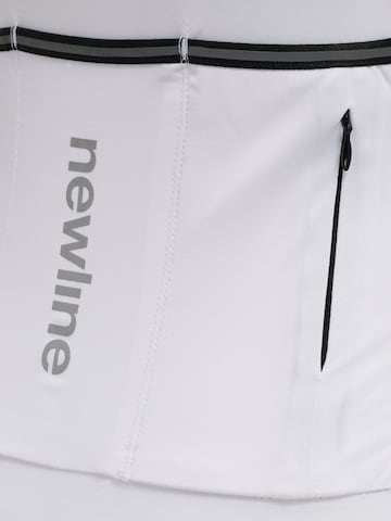 T-shirt fonctionnel Newline en blanc