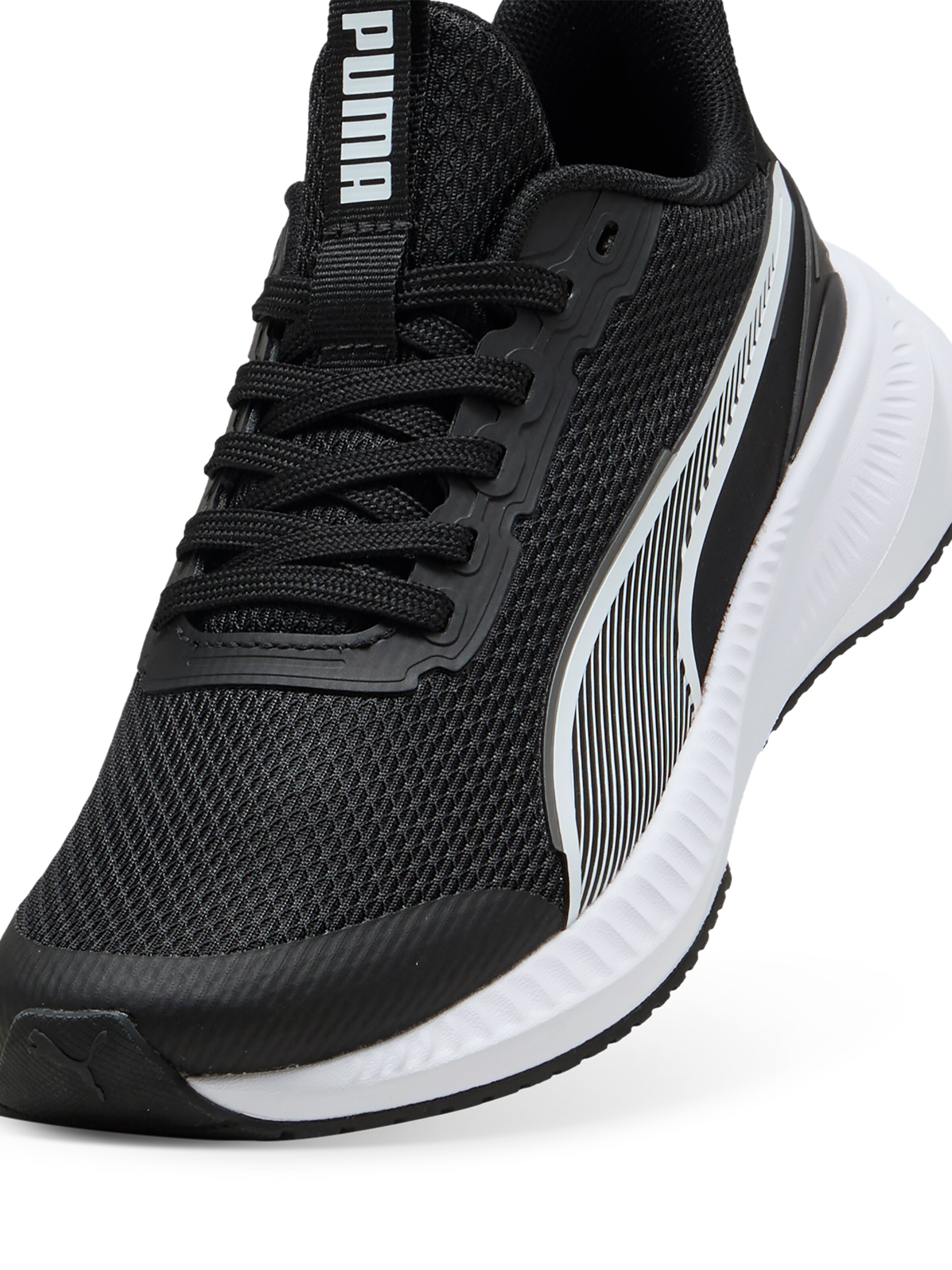 PUMA Sneaker i svart