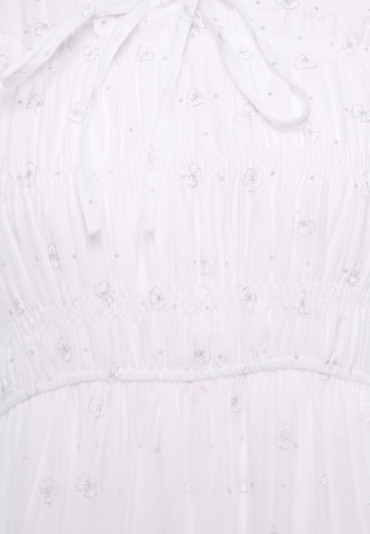IZIA - Vestido en blanco