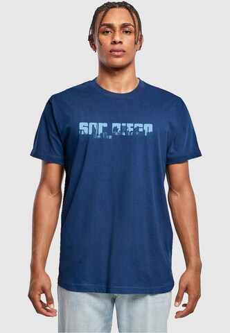 Merchcode Shirt 'Grand San Diego Skyline' in Blau: Vorderseite