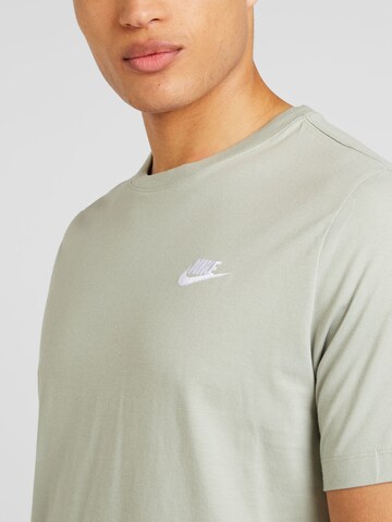 Nike Sportswear Средняя посадка Футболка 'CLUB' в Зеленый