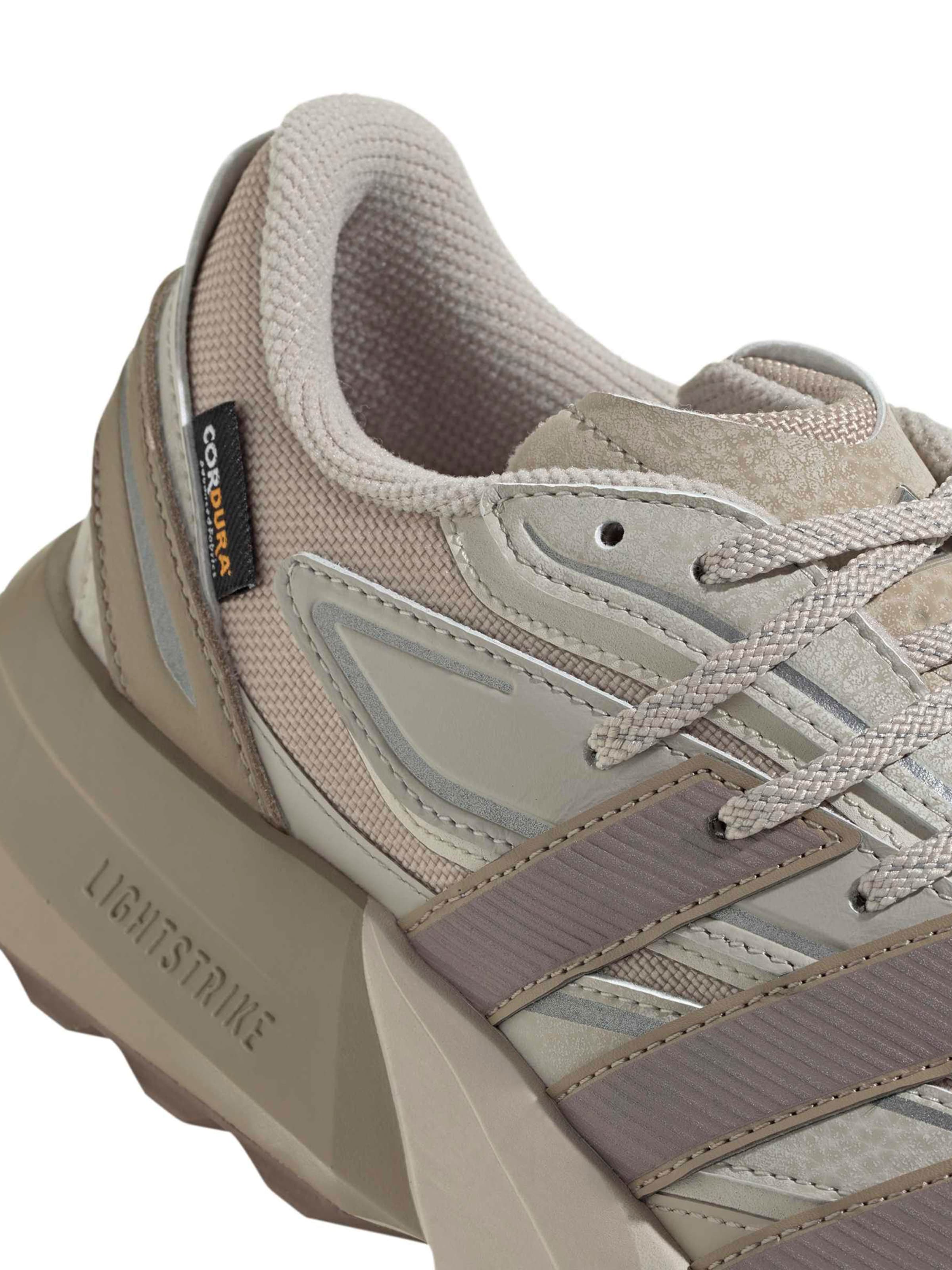 Sneaker bassa 'Lightblaze ATR' di ADIDAS SPORTSWEAR in beige