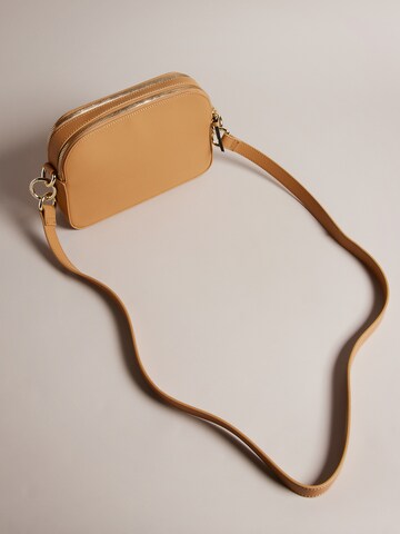 Ted Baker Schoudertas 'Darcelo' in Bruin