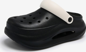 HUSKSWARE Clogs in Schwarz: Vorderseite