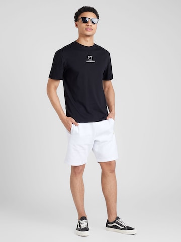 Carhartt WIP regular Bukser 'Chase' i grå