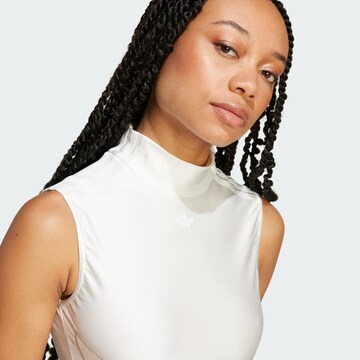 ADIDAS ORIGINALS - Body camiseta 'Atlanta' en blanco