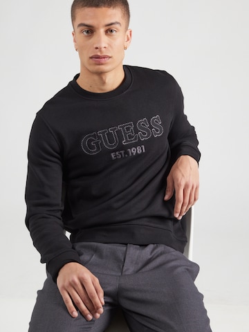 GUESS Суичър 'Beau' в черно: отпред
