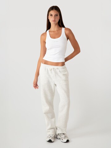 YO-GAYA Top 'Ribbed' in Wit