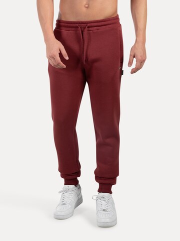 Smilodox Tapered Trousers in Red: front