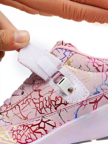 HUSKSWARE Inline and Roller Skates in Pink