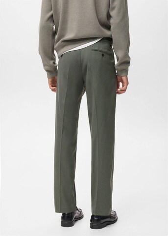 MANGO MAN Regular Pleat-Front Pants 'Savoir' in Green