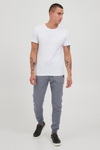 Tapered Pantaloni 'Nafado' di !Solid in grigio