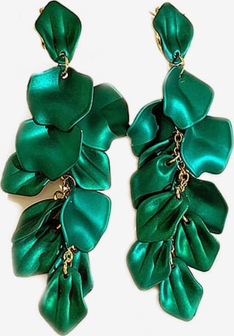 Boucles d'oreilles 'Ulrikesa' AVANT-GARDE PARIS en vert : devant