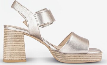 GABOR Sandals in Gold