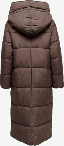 ONLY Winter Coat 'Hailey' in Brown