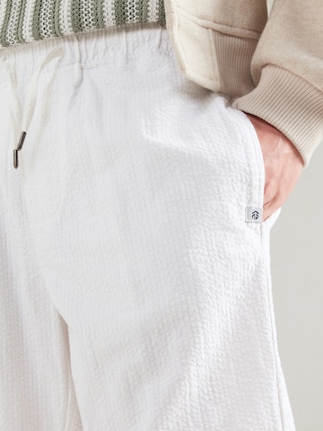 INDICODE JEANS Regular Broek 'Drum' in Wit