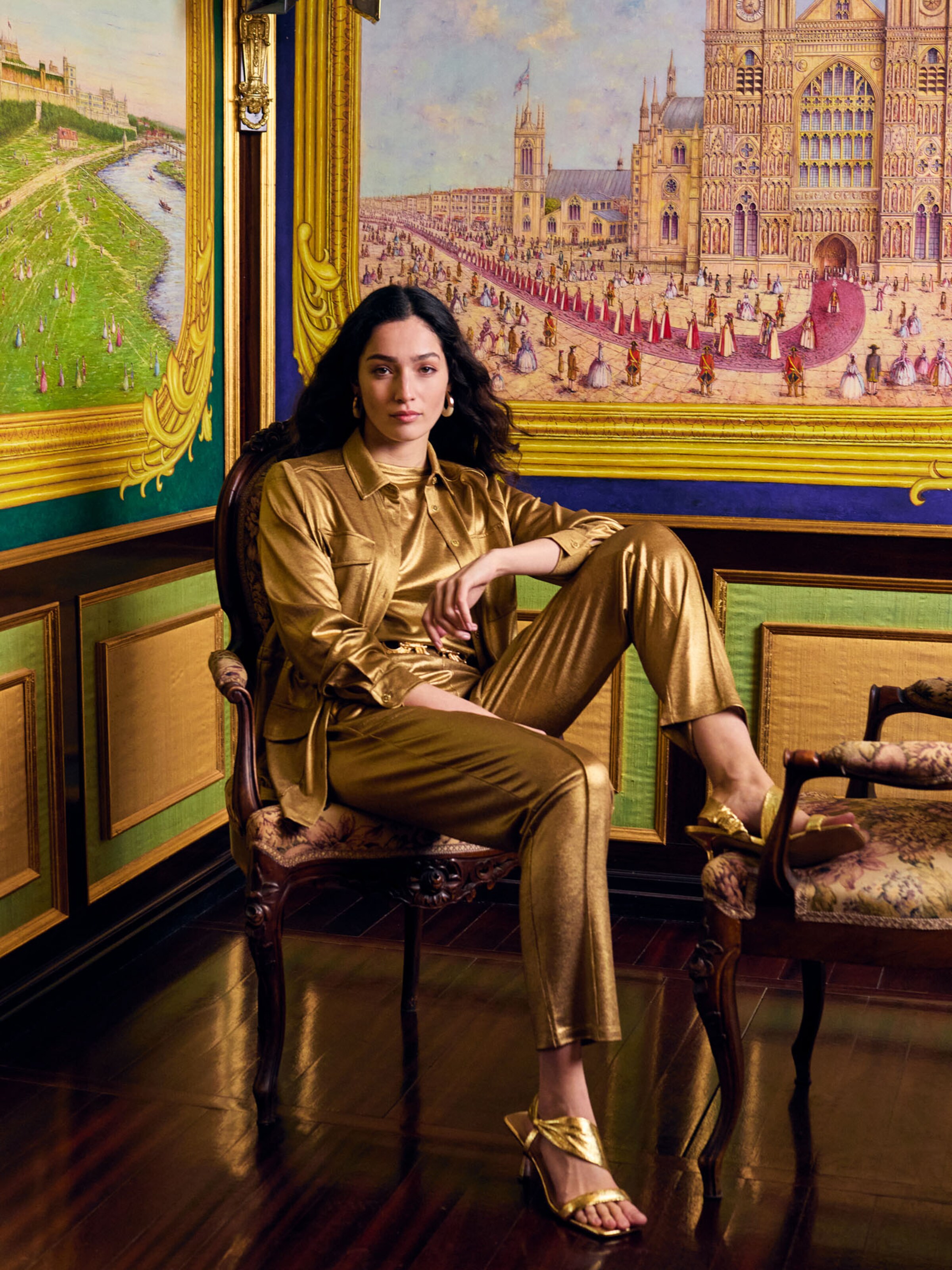 Lola Casademunt Tričko – zlatá