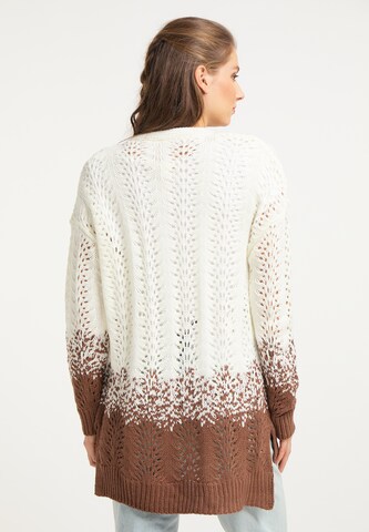 IZIA Knit Cardigan in White