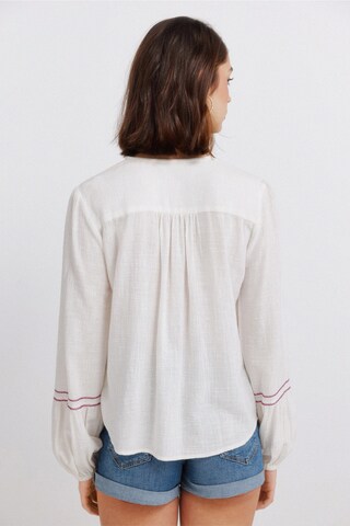 Springfield Bluse in Weiß