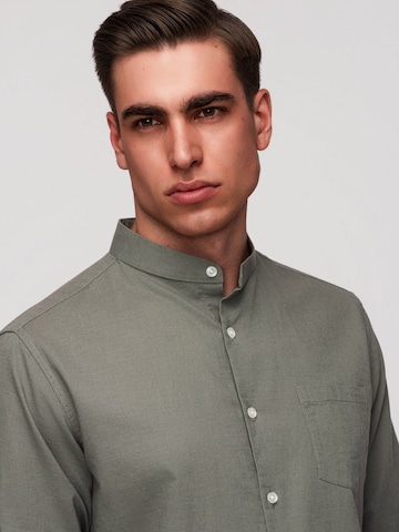 Ombre Comfort fit Button Up Shirt in Green