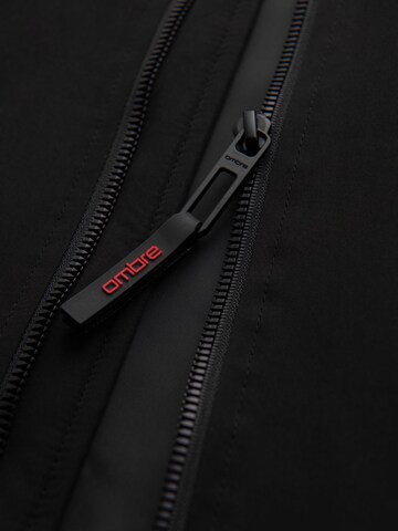 Ombre Tussenjas 'OM-JANP-0222' in Zwart