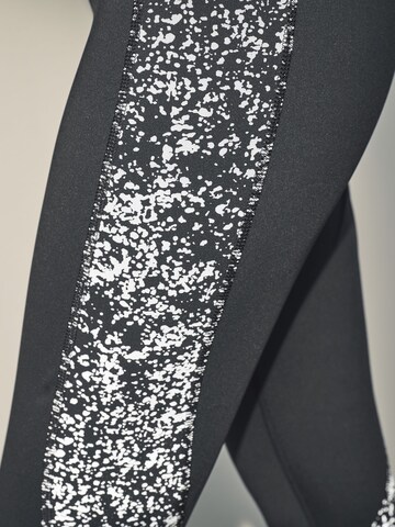 Next Skinny Leggings in Black
