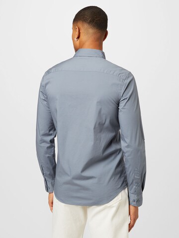 Calvin Klein - Slim Fit Camisa em cinzento