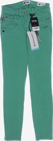 FREEMAN T. PORTER Jeans in 25-26 in Green: front