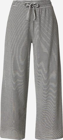 Only Petite Wide Leg Housut 'ONLLIVE LOVE' värissä valkoinen: etupuoli